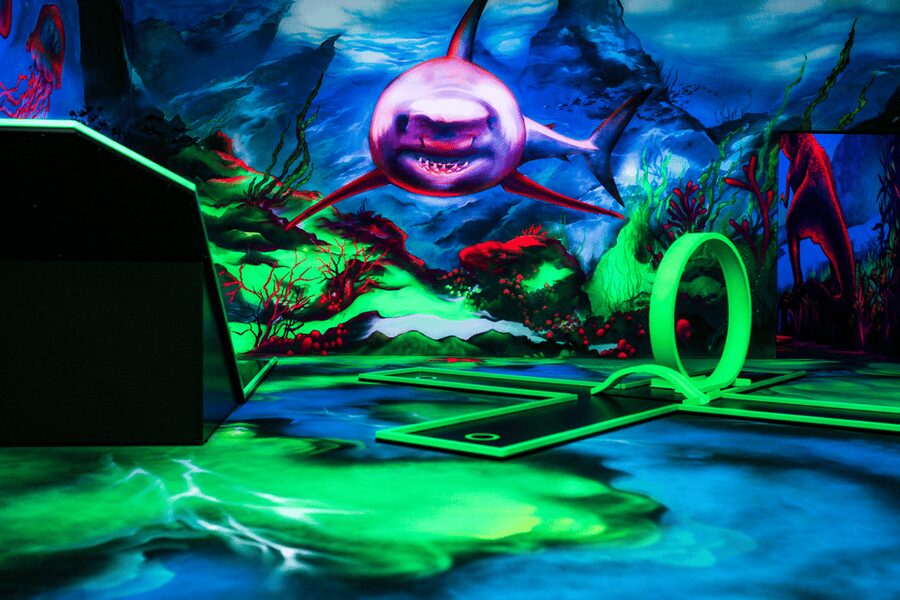 Zurich: Black Light Galaxy Minigolf - Price and value: is $19 worth it?
