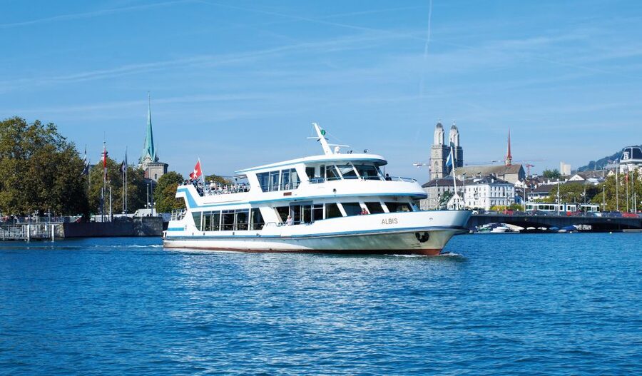 Zurich: City Bus Tour with Audio Guide and Lake Cruise - What the Main Stops Mean for Your Itinerary