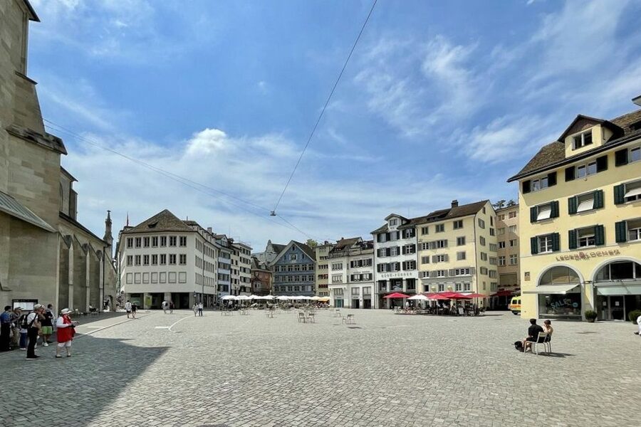 Zurich: City Tour, Cruise, and Lindt Home of Chocolate Visit - Who should book this Zurich tour, and who should choose differently
