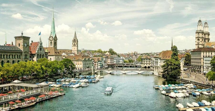 Zurich: City Tour, Cruise, and Lindt Home of Chocolate Visit - A well-paced Zurich loop that saves you decision fatigue