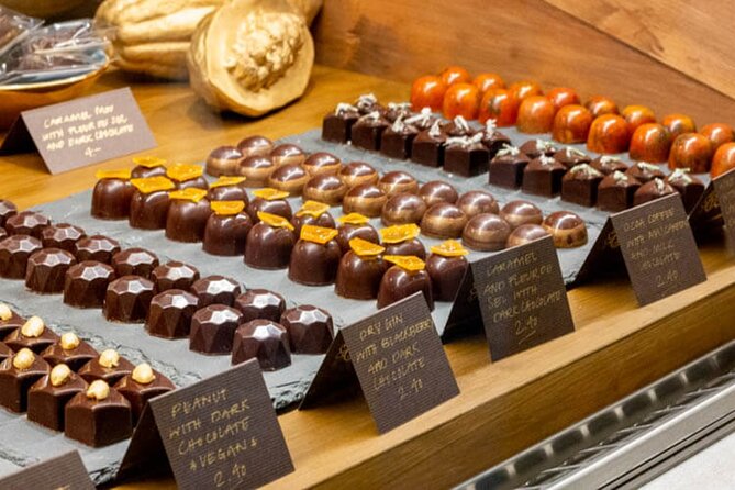 Zurich City Tour with Chocolate Tasting and Lake Cruise - What the Small Group Feels Like in Practice