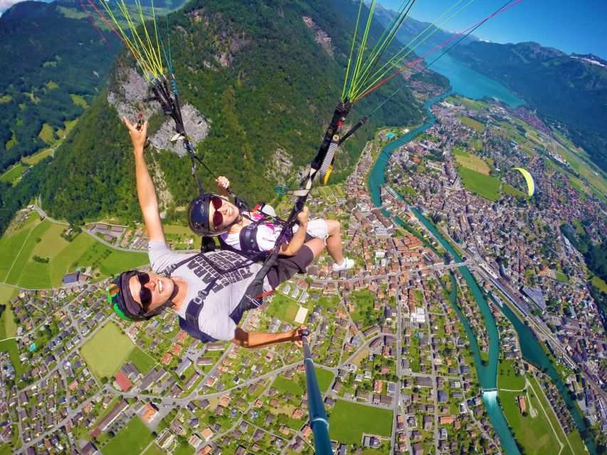 Zurich: Day trip to Interlaken incl. tandem paragliding - Zurich to Interlaken for tandem paragliding: why this day trip works