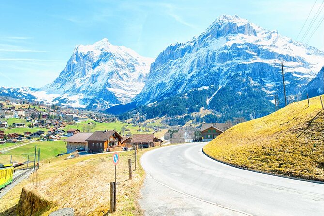 Zurich: Guided Daytrip to Grindelwald, Lauterbrunnen & Interlaken - Comfort, Group Size, and Your Chance at a Smooth Day
