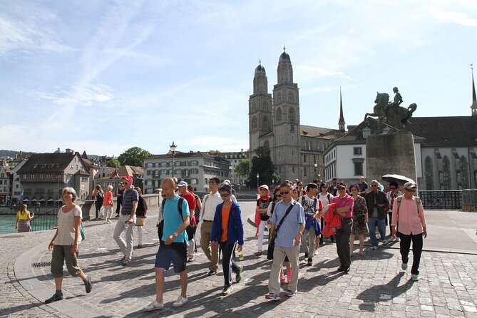 Zurich Highlights City Tour with Optional FIFA Museum Ticket - Service and comfort details that affect the day