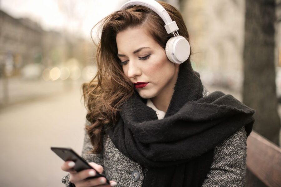 Zurich in the Mirror of the Past: Self-Guided Audio Tour - How to Make It Feel Easy, Not Like Homework
