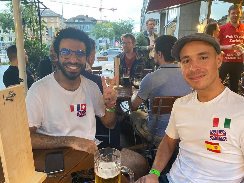 Zurich: Meet new people and enjoy free snacks - Who this social night suits best in Zurich
