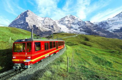 Private tour to Interlaken, Grindelwald & Jungfrau