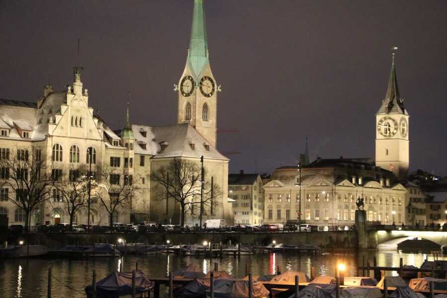 Zurich: Private Walking Tour with a Local Guide - How customization works when you have 2 to 5 hours