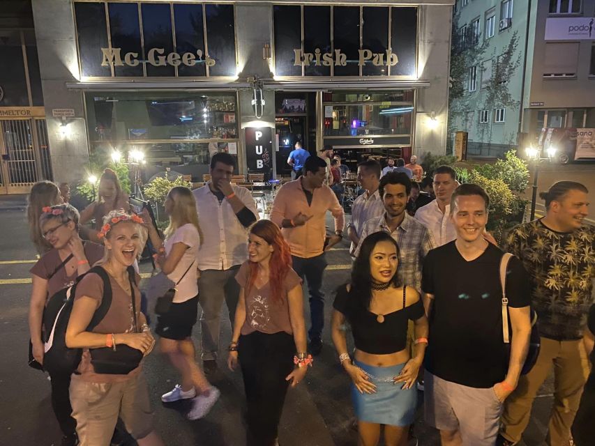 Zurich: Pub Crawl Nightlife Tour with Shots and Snacks - Guide-led fun: why the host matters more than you think