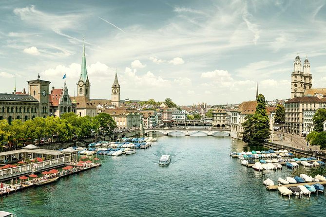 Zurich Sights: Cruise, Lindt Chocolate and optional FIFA Ticket - From Sihlquai to Old Town, this day is efficient by design