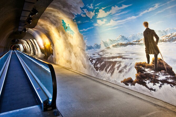 Zurich: Small group tour to Jungfrau, Grindelwald & Interlaken - Train rides with big views, how to make them work