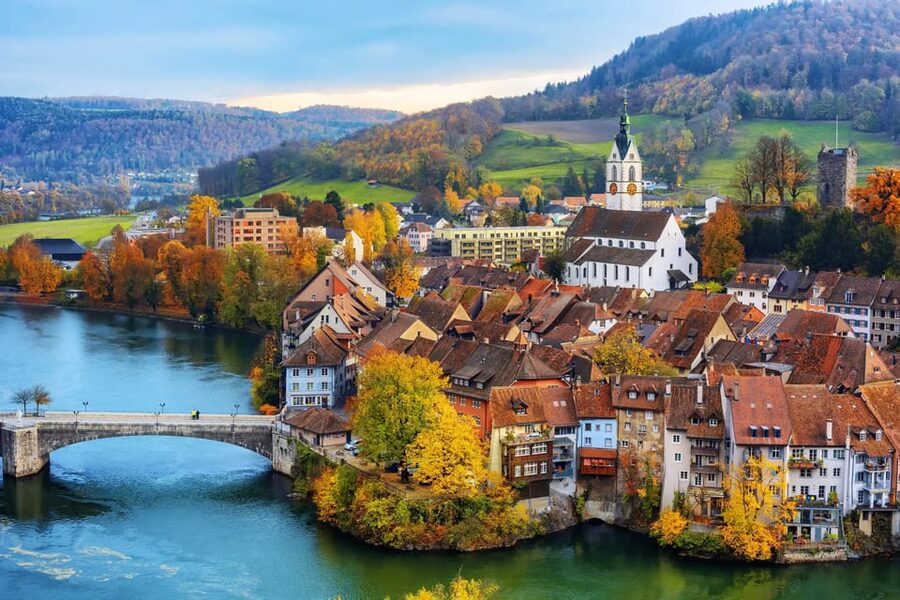 Zurich: Stein am Rhein, Rhine Falls & Lake Boat Cruise - Getting from the falls back to Zurich, without losing your momentum