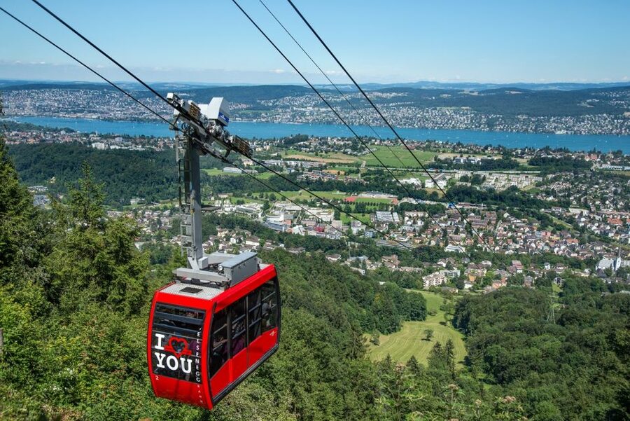 Zurich: Sunset Tour with Cheese Fondue - The Coach Route Along Lake Zurich, Kilchberg, and Adliswil