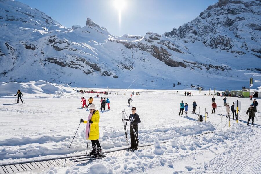 Zurich: Titlis Beginner Ski day snow experience & Lucerne - Engelberg pause: a short reset before the snowy ascent